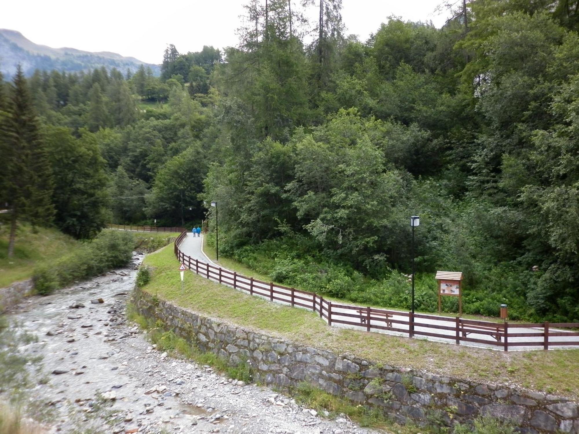 B&B A Pankeo Valtournenche Exteriör bild